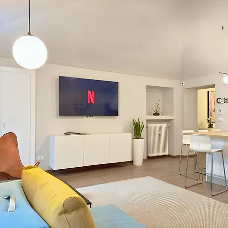 Grand Luxury - Center - Families & Groups *