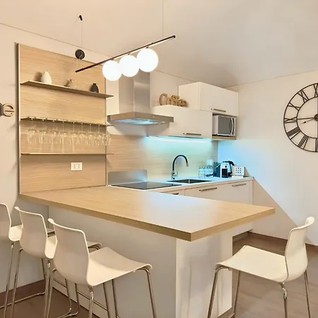 Grand Luxury - Center - Families & Groups Appartamento