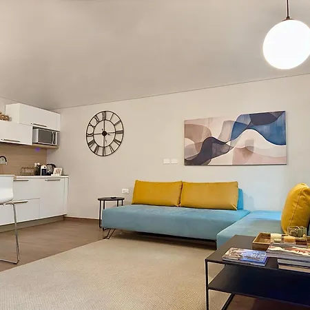 Апартаменты Grand Luxury - Center - Families & Groups