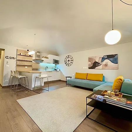Grand Luxury - Center - Families & Groups