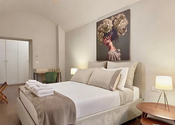 Grand Luxury - Center - Families & Groups *