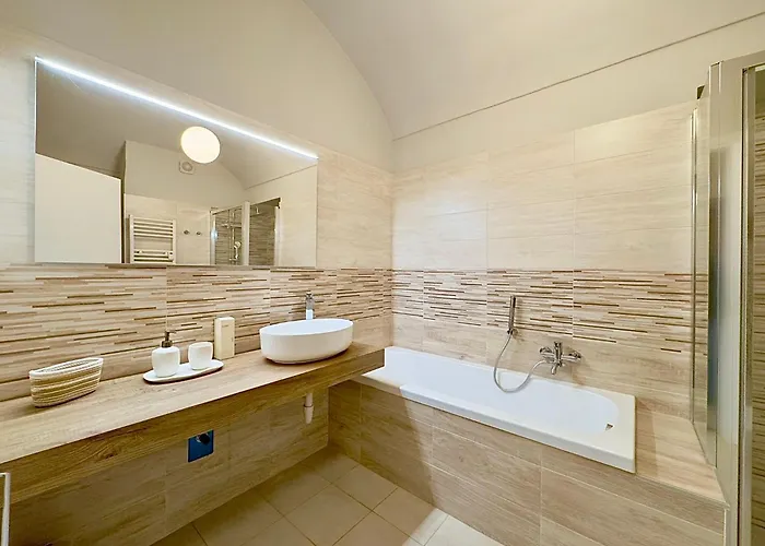 Grand Luxury - Center - Families & Groups Torino