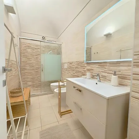 Grand Luxury - Center - Families & Groups Daire Torino