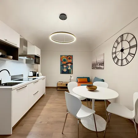 Grand Luxury - Center - Families & Groups Turín