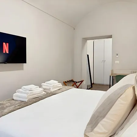 Grand Luxury - Center - Families & Groups Apartment